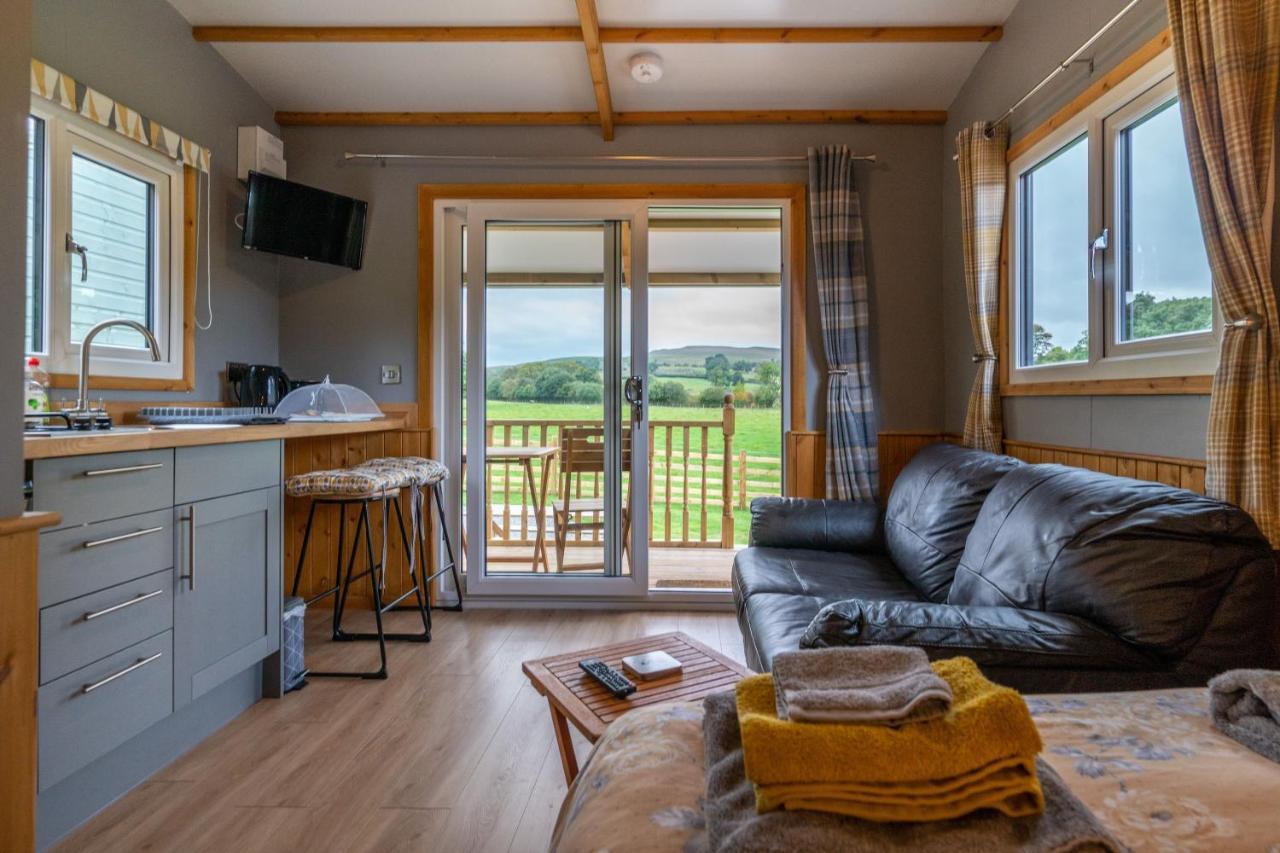 The Elm Shepod - Smardale Mill Villa ภายนอก รูปภาพ